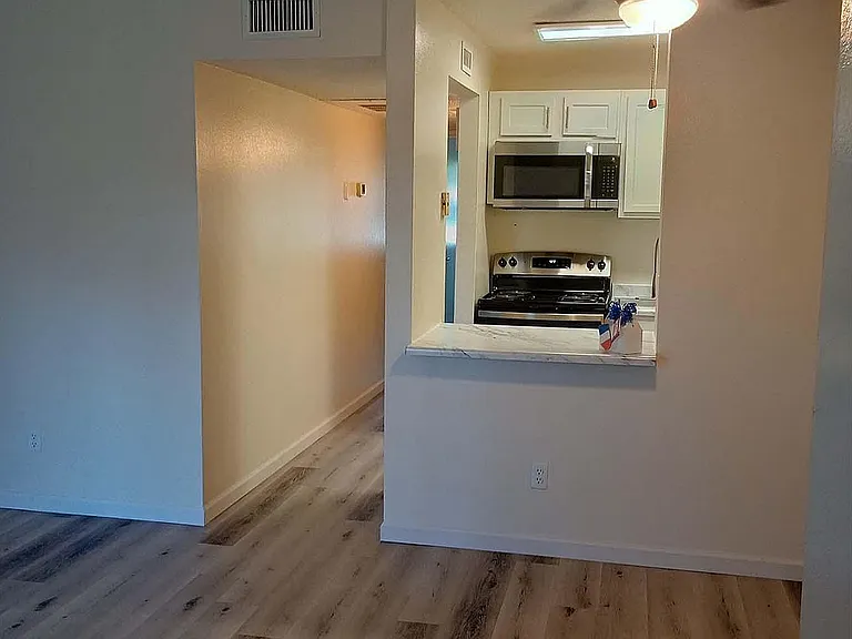 5666 East Hampton Street — Photo 29