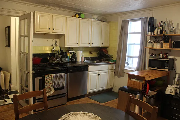 Rented by Compass | media 5