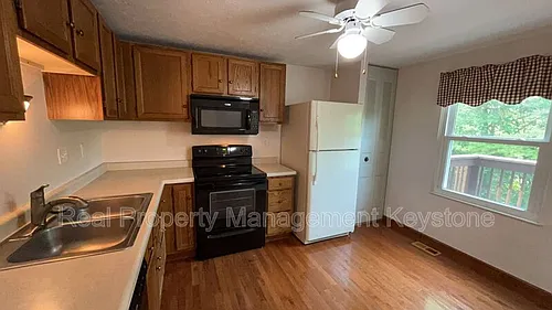 176 W Russets Cir Photo 1