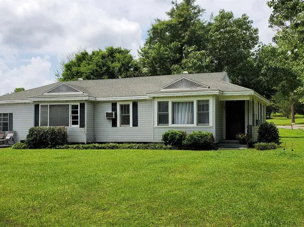 145 Hillside Cir, Childersburg, AL 35044