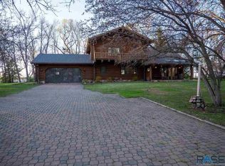 48756 200th St, White, SD 57276