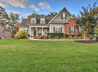 145 Crossroads Blvd, Oak Ridge, TN 37830