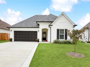 438 Terrace Lake Dr, Covington, LA 70435