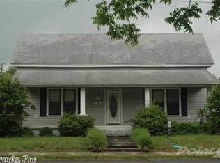 511 N Spring St, Searcy, AR 72143