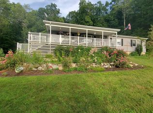 820 Limecrest Rd, Newton, NJ 07860