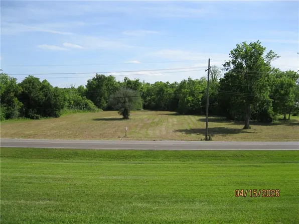 16421 River Rd, Hahnville, LA 70057