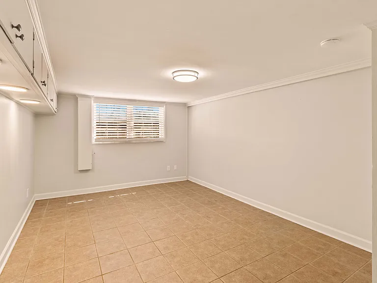 118 Revere Dr — Photo 23