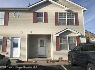 960 W 24th St, Rifle, CO 81650