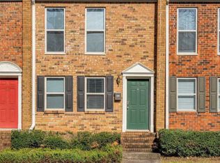245 Winding River Dr, Atlanta, GA 30350