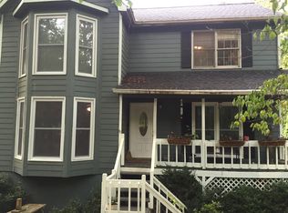 1789 County Line Pl, Douglasville, GA 30135