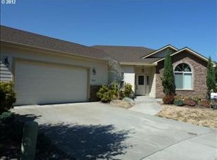 552 Kathleen Ct, Roseburg, OR
