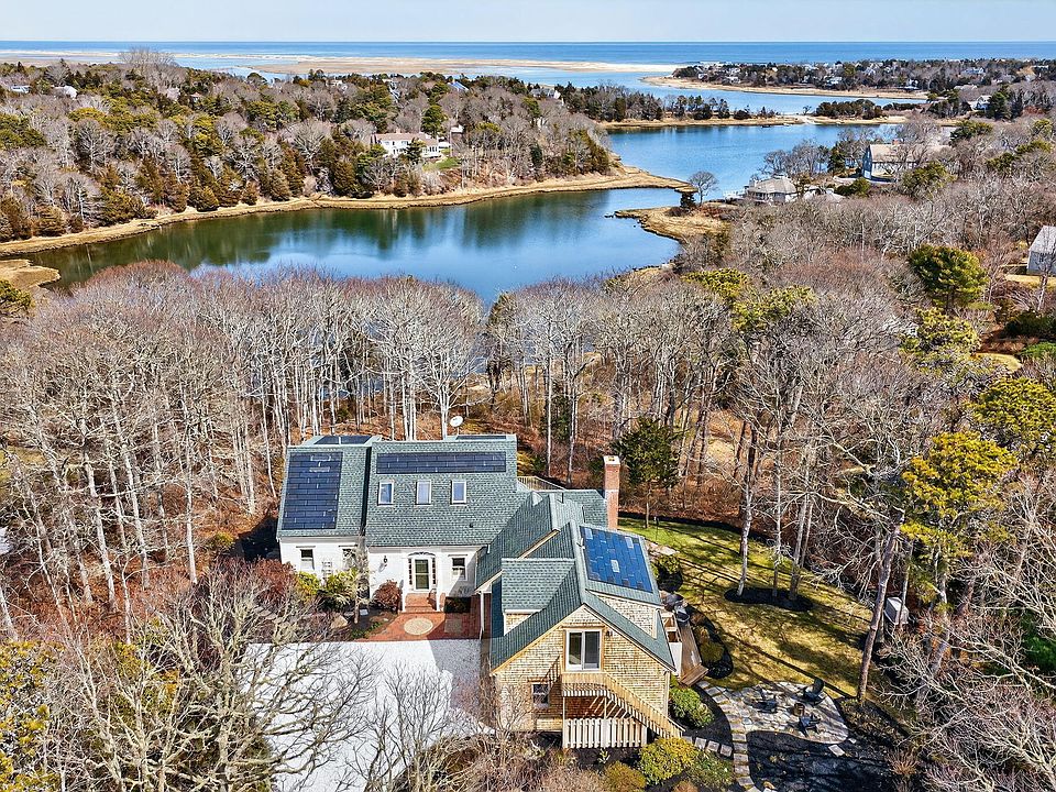 1st image of 7 Little Cove Lane