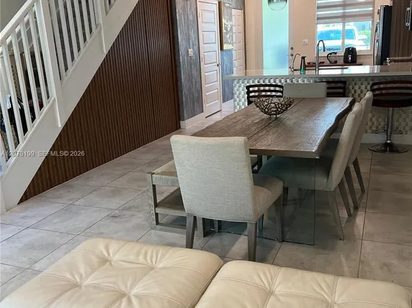 6421 NW 102nd Path Unit 101, Doral, FL 33178