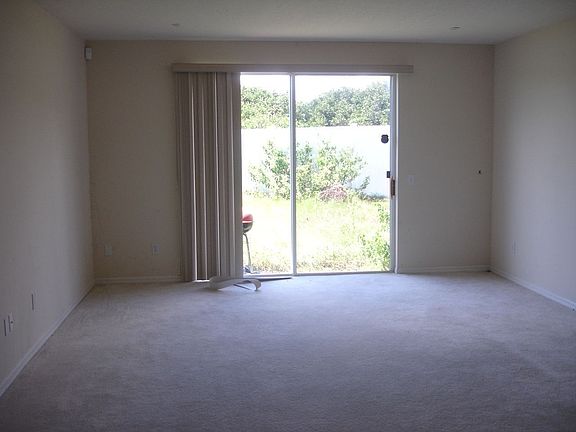 5th image of 316 Cotswold Cir