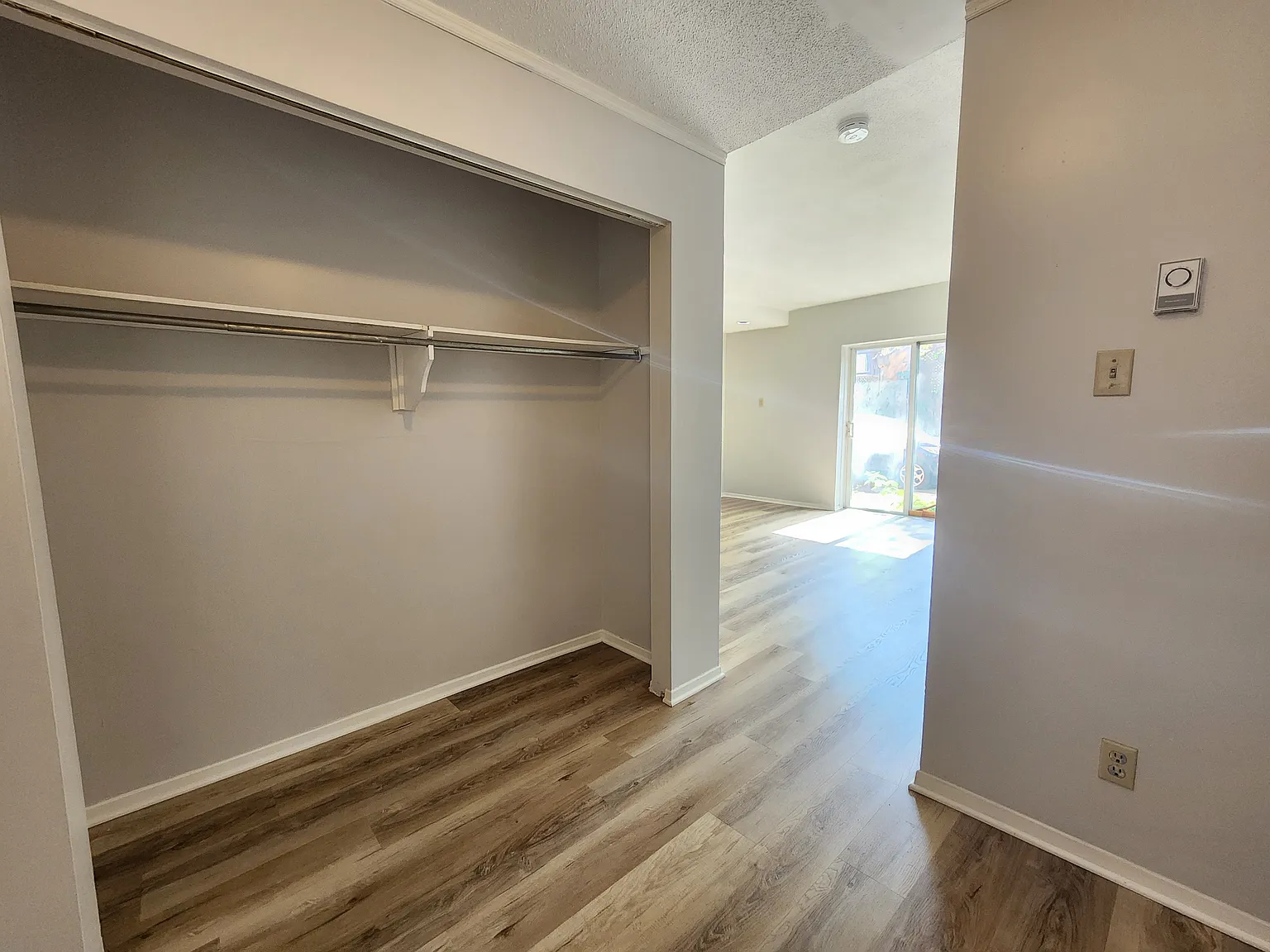 638 Rideau Street — Photo 2