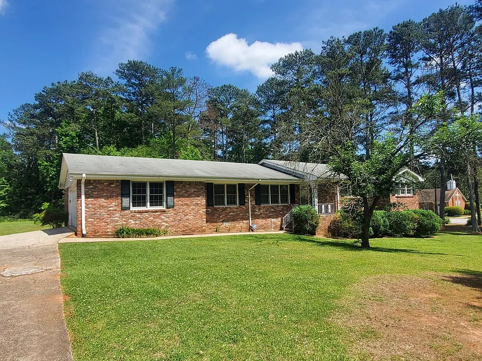 5103 Brookwood Dr SW