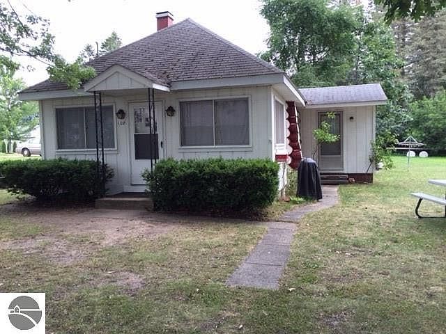 1st image of 108 N Bishop