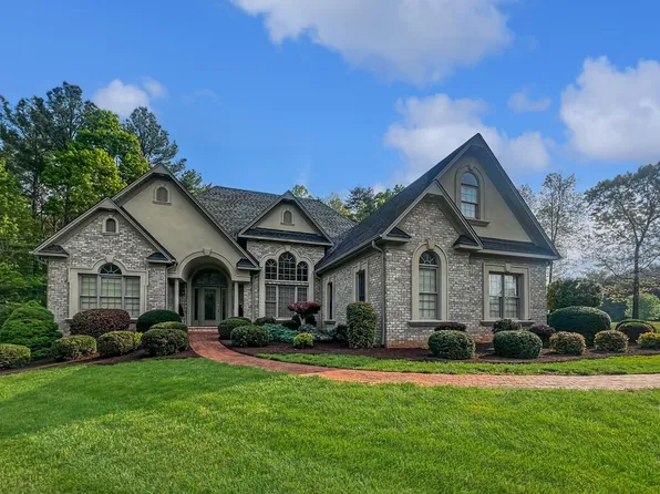 66 Kendall Pl, Danville, VA 24540