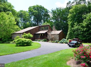 2185 Sams Creek Rd, Westminster, MD 21157