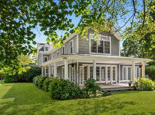 241 Hill St, Southampton, NY 11968