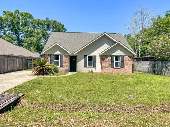 11287 Creel Cir, Gulfport, MS 39503