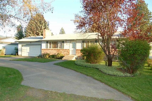 1st image of 24014 E Sprague Ave