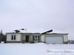 7387 Brewer Dr, Hudsonville, MI