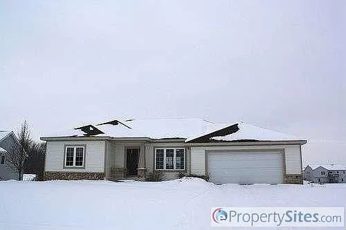 7387 Brewer Dr photo 1