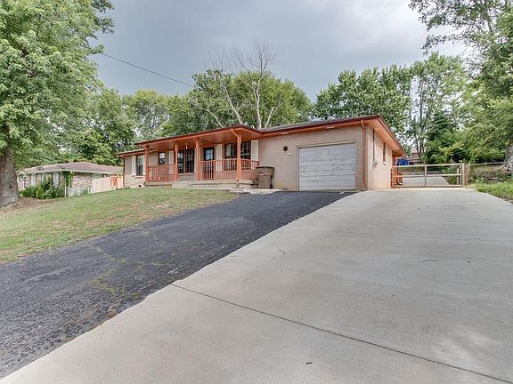 2nd image of 128 Bart Dr