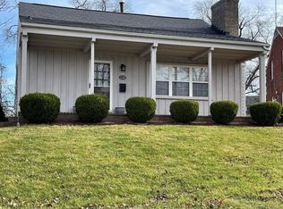 1133 Exter Dr, Park Hills, KY 41011