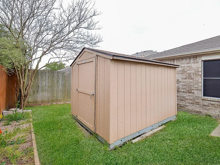 4818 King Hallow Ln — Photo 28