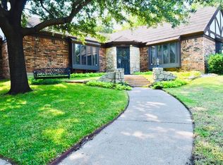 240 Timberlake Dr, Azle, TX 76020