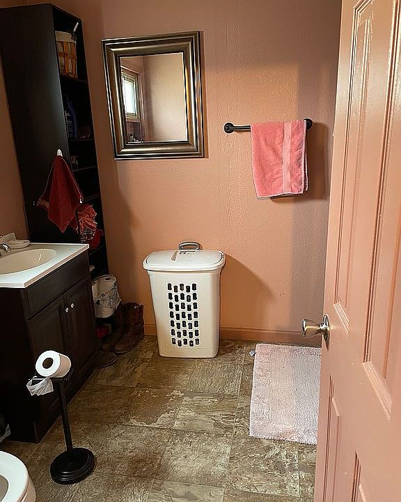 920 Myer Ln, Kermit, TX 79745 Zillow