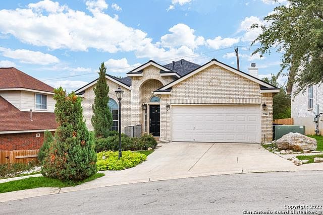 1st image of 734 Lorimor Ct