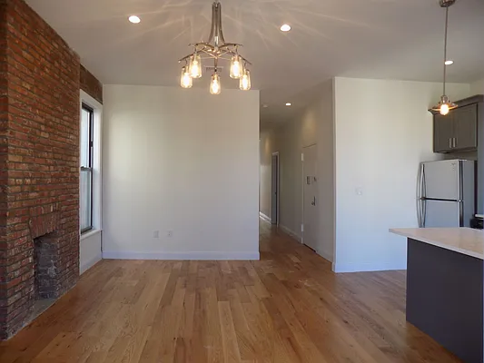 Rented by Blue Egg Realty Corp | media 3