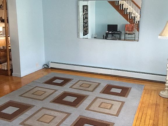 5th image of 1552 Victory Blvd