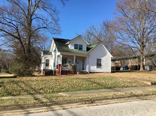301 N 7th St #A, Murray, KY 42071
