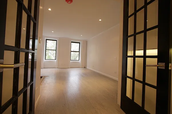 Rented by Citi-Village | media 13