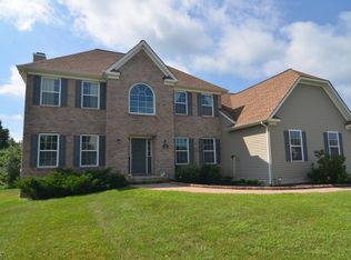 25 N View Dr, Hillsborough, NJ 08844