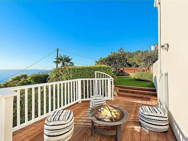 2501 Duarte Way — Photo 1