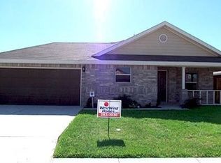 1404 Rio Comal Cir, San Juan, TX 78589