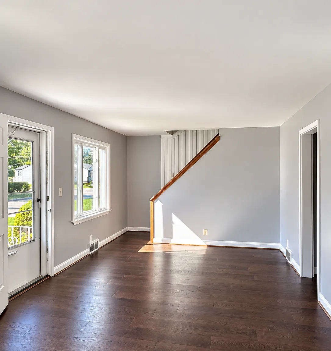 3 bed, 913 sqft, $1,649 — Photo 3
