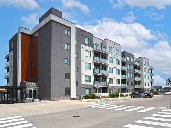 138 SW Sage Valley Cmn NW #403, Calgary, AB T3R 1X8