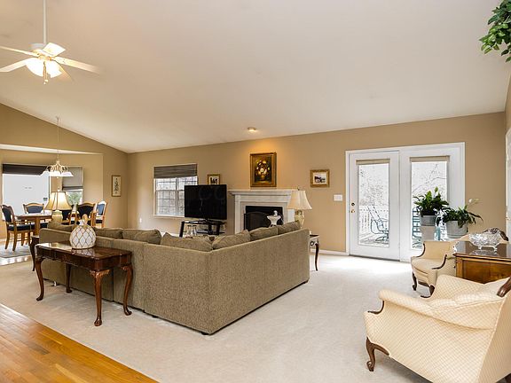 5th image of 3564 Smiley Rd