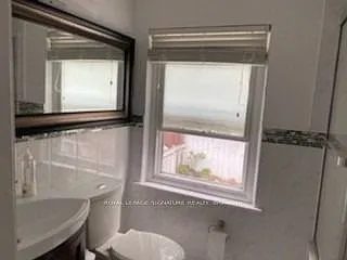 94 Woodfern Dr #UPPER — Photo 6