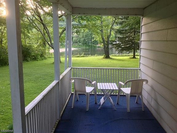 5th image of 6 Myrtle Ave