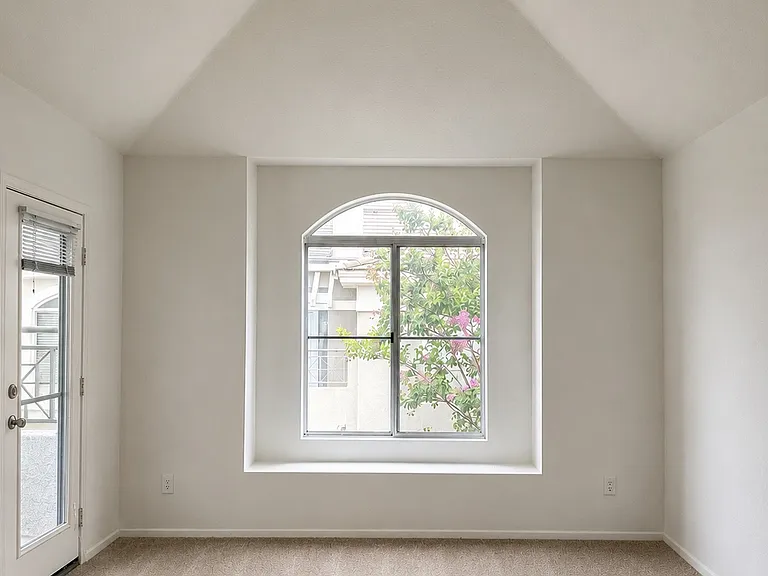 2260 Indigo Hills Dr #4 — Photo 11