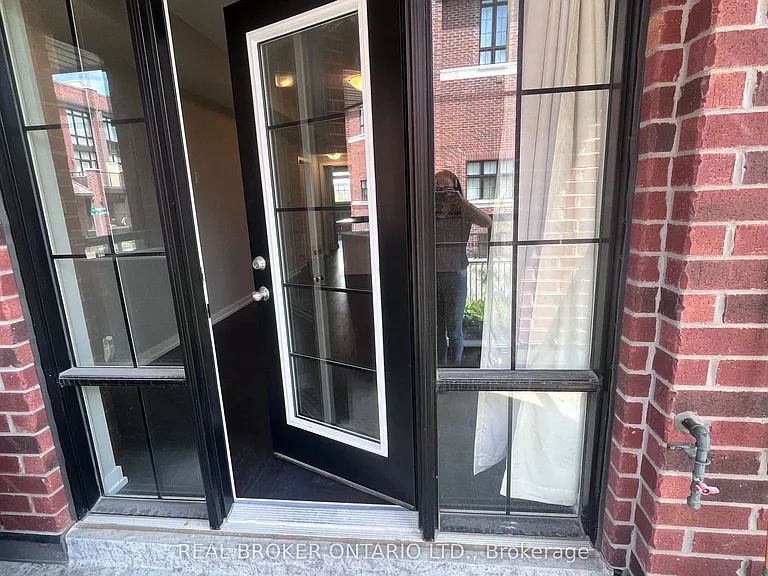 2 Linsmore Pl #204 — Photo 19