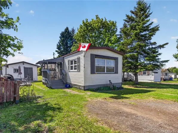 16 Tait Cres, Moncton, NB E1H 1K5