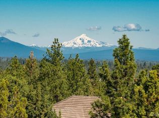 1560 NW Wild Rye Cir, Bend, OR 97703